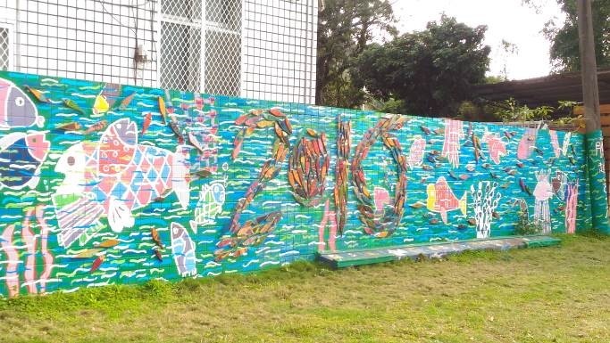 校園圍牆彩繪及木魚作品